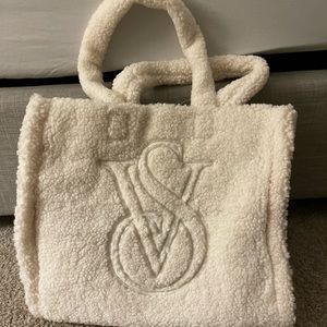 Never used Victoria’s Secret Sherpa tote